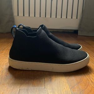 Rothy’s Black Chelsea Boot size 7.5